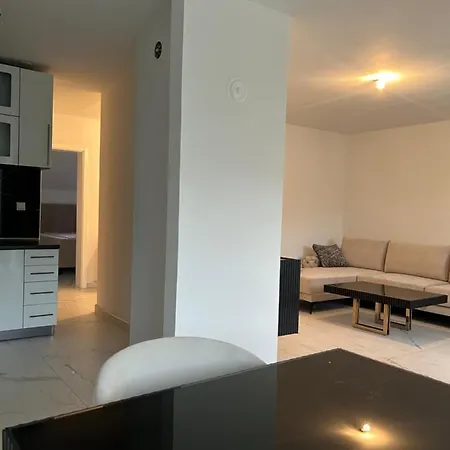 Apartment Apartman Golden Green Travnik