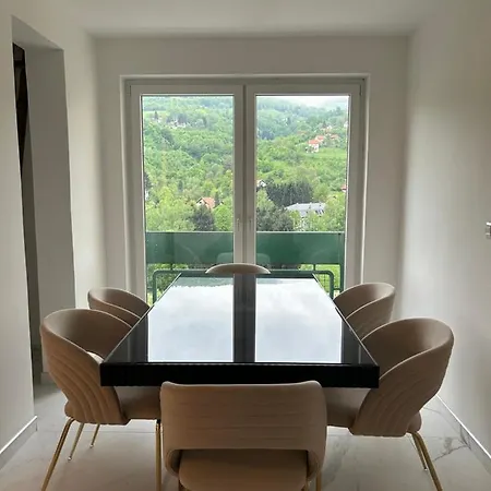 Apartman Golden Green