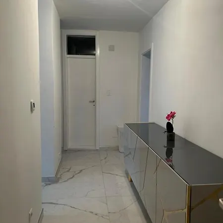 Apartman Golden Green